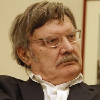 Автор "Лучано Пеллікані" Лучано Пеллікані