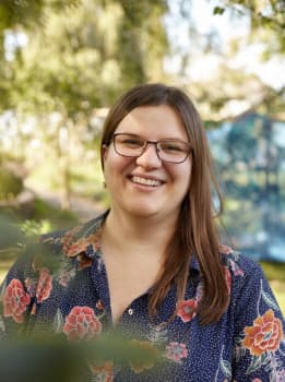 Автор "Клер Гейвуд" Клер Гейвуд