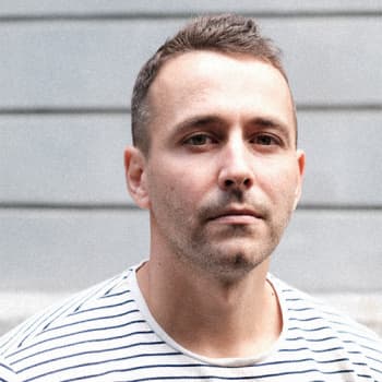 Автор "Артем Чех" Артем Чех