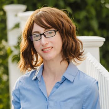 Автор "Фріда Мак-Фадден" Фріда Мак-Фадден