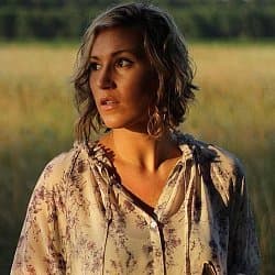 Автор "Навесса Аллен" Навесса Аллен