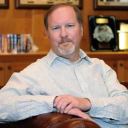 Кевін Джеймс Андерсон Кевін Джеймс Андерсон