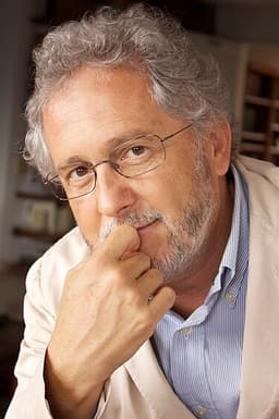 Ектор Абад Фасіолінсе Ектор Абад Фасіолінсе