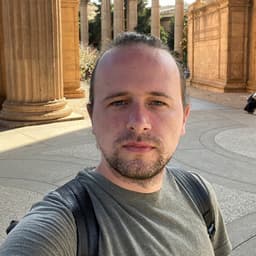 Сашко Столовий Сашко Столовий