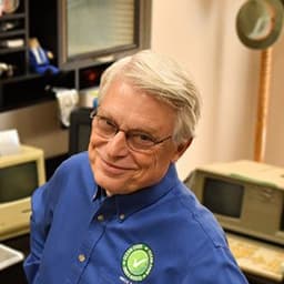 Автор "Роберт Сесіл Мартін" Роберт Сесіл Мартін