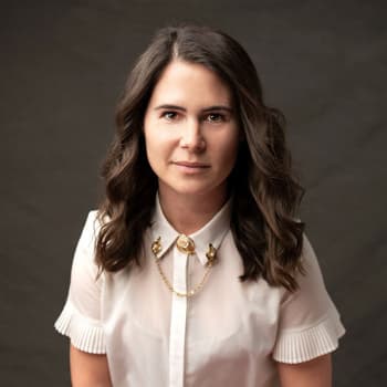 Автор "Е. Дж. Меллов" Е. Дж. Меллов