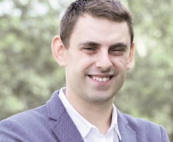 Автор "Юрій Скіра" Юрій Скіра