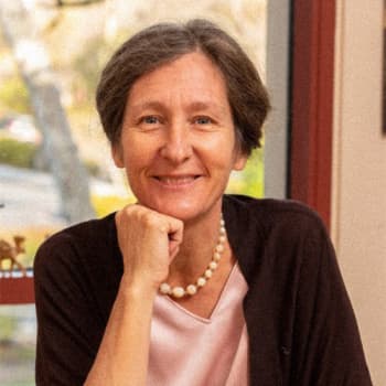 Анна Лембке