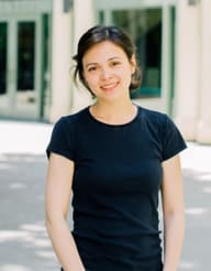 Гелен Хоанг Гелен Хоанг