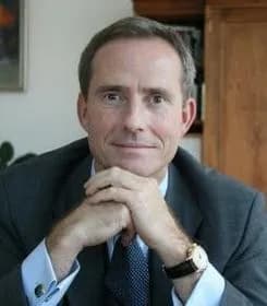 Автор "Бодо Шефер" Бодо Шефер