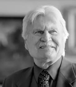 Святослав Максимчук Святослав Максимчук