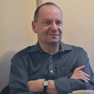 Філіп Сендс Філіп Сендс