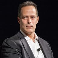 Себастьян Юнґер Себастьян Юнґер