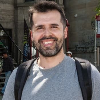 Автор "Тоні Валенте" Тоні Валенте