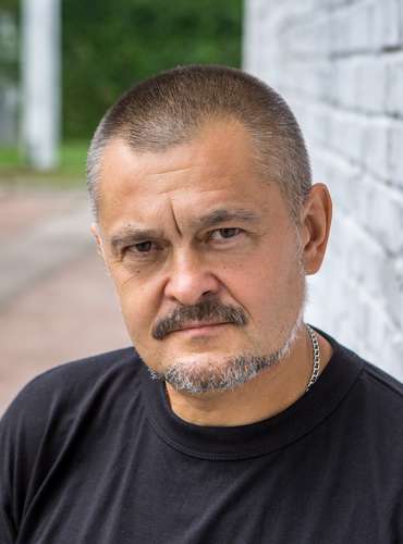 Автор "Володимир Рафєєнко" Володимир Рафєєнко