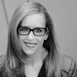 Карен Мак-Манус Карен Мак-Манус