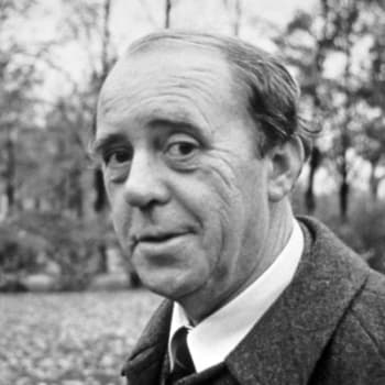 Автор "Гайнріх Бьолль" Гайнріх Бьолль