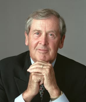 Автор "Джек Траут" Джек Траут