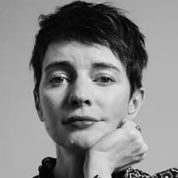 Емілі Сент-Джон Мандел Емілі Сент-Джон Мандел