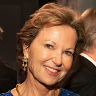 Кеті Мартон Кеті Мартон