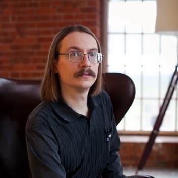 Автор "Володимир Аренєв" Володимир Аренєв