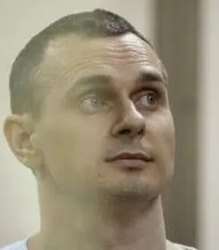 Олег Сенцов