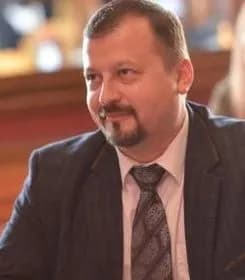 Автор "Богдан Тихолоз" Богдан Тихолоз