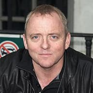 Денніс Лігейн Денніс Лігейн