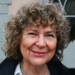 Автор "Кристина Б’ерк" Кристина Б’ерк