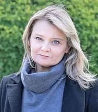 Олена Стяжкіна Олена Стяжкіна