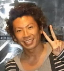 Автор "Кен Вакуі" Кен Вакуі