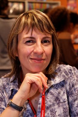 Наталі Сомерс Наталі Сомерс