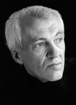 Автор "Кен Бруен" Кен Бруен