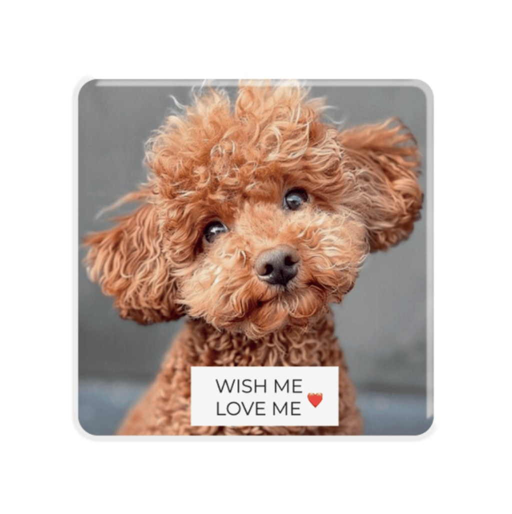 Обкладника "3D стікер «Love me»" Обкладинка "3D стікер «Love me»"