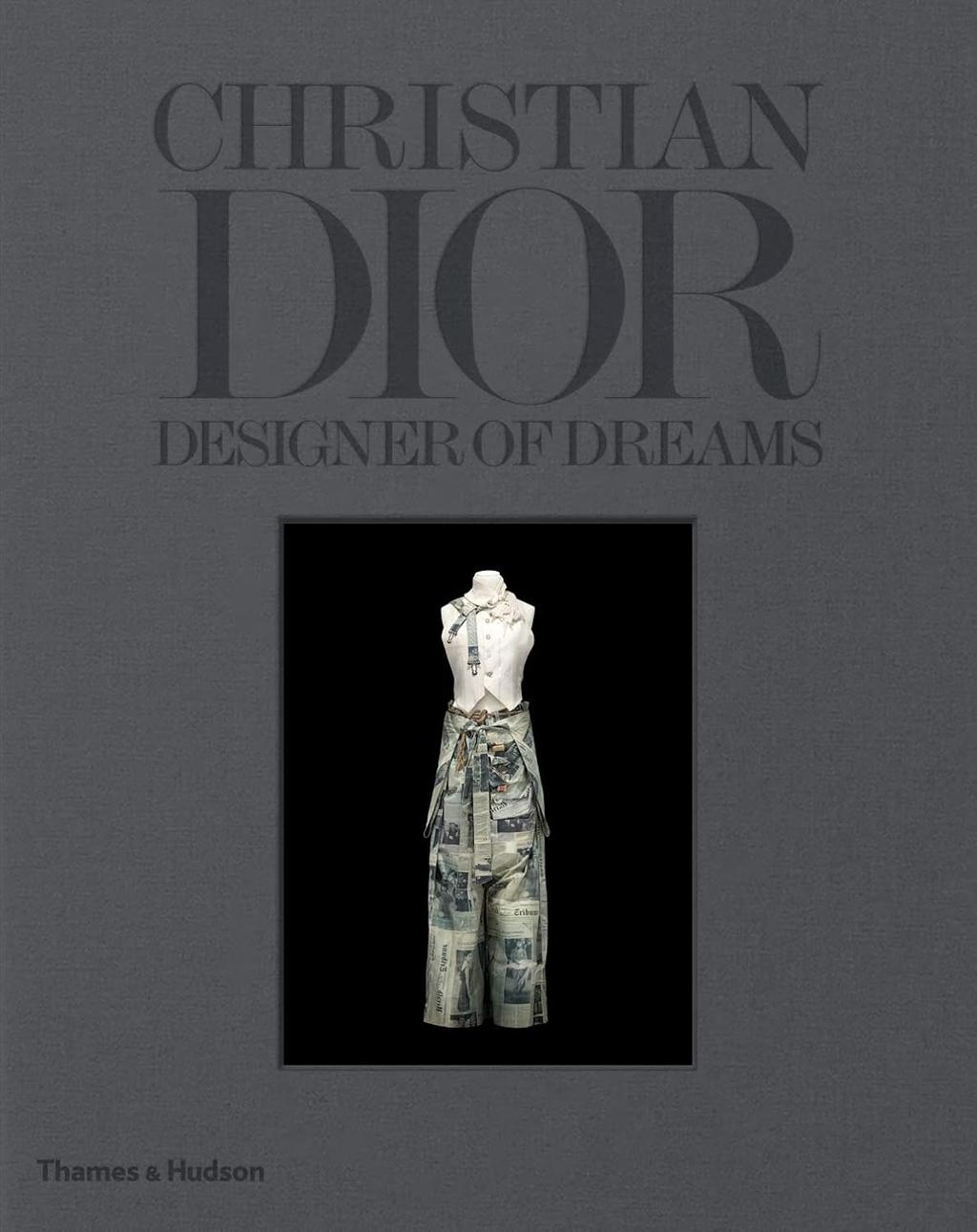 Обкладника "Christian Dior: Designer of Dreams" - 1 Фото Превью "Christian Dior: Designer of Dreams" - Фото №1