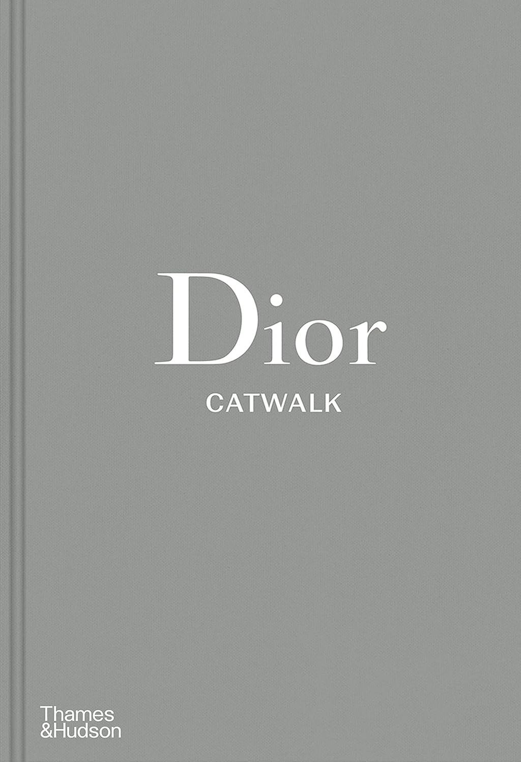 Обкладника "Dior Catwalk. The Complete Collections" - 1 Фото Превью "Dior Catwalk. The Complete Collections" - Фото №1