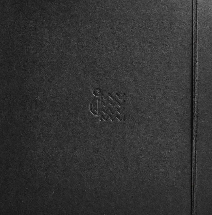 Скетчбук "Чорний квадрат"