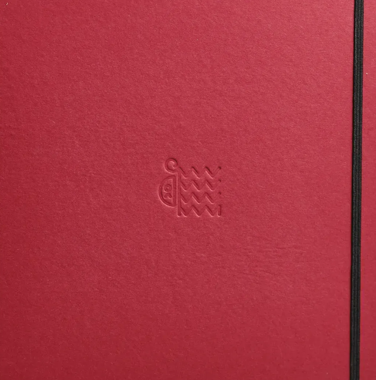 Скетчбук "Багряний квадрат"